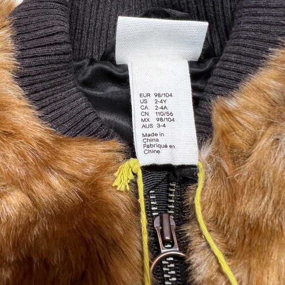 H&M Unicef Kids Faux Fur Jacket, Hat & Glove Set Size 2y-4y - Picture 5 of 8